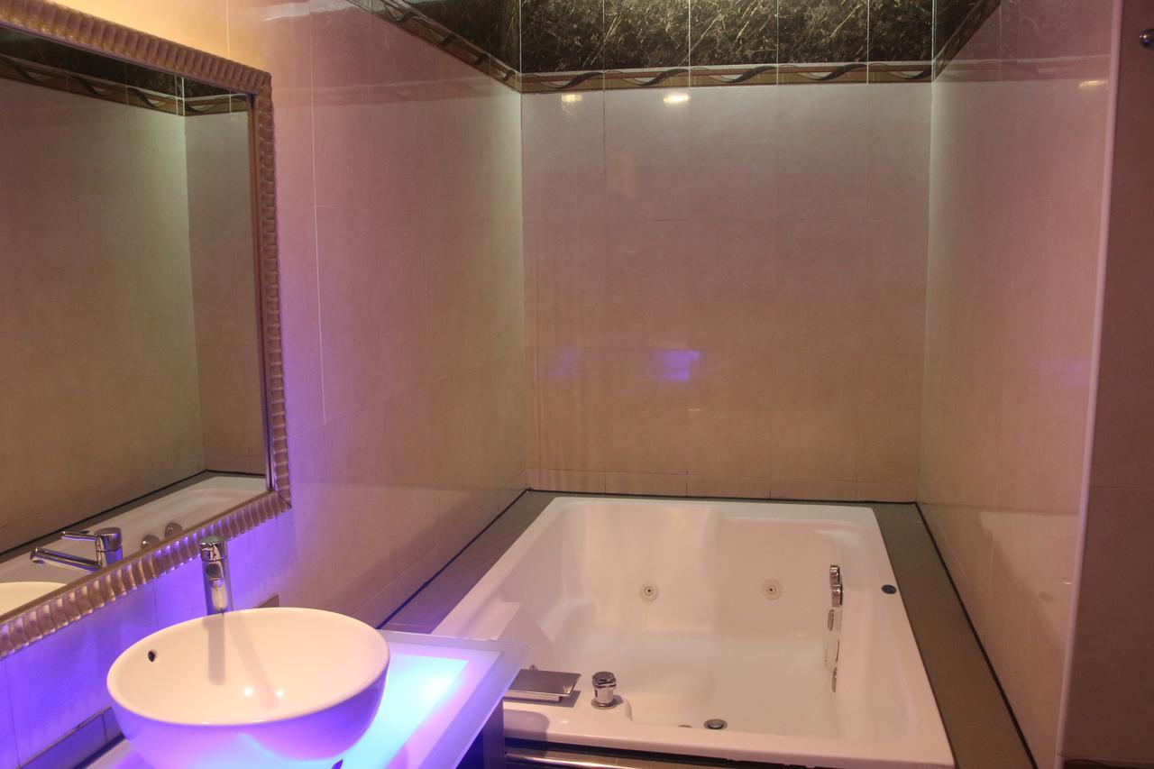 Kai-Hong Motel Long Đàm Ngoại thất bức ảnh