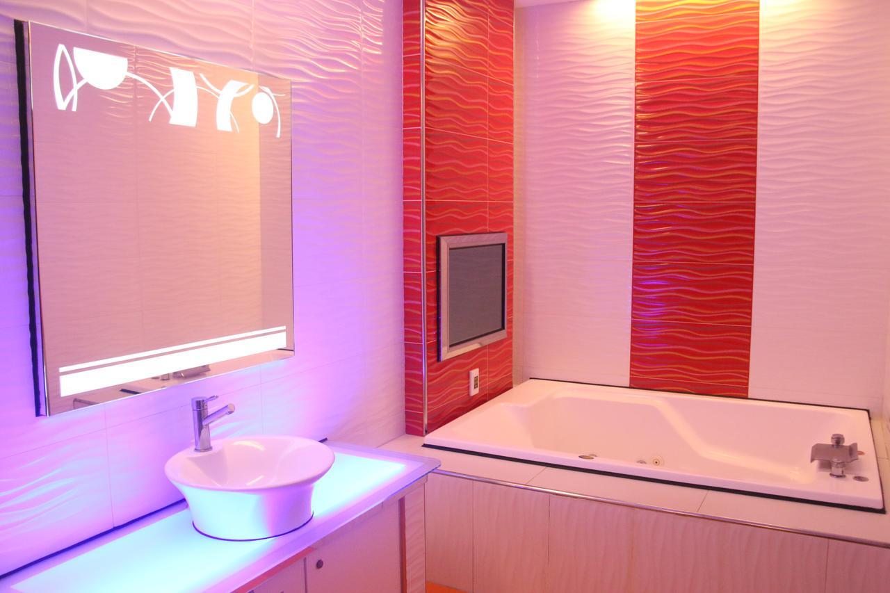 Kai-Hong Motel Long Đàm Ngoại thất bức ảnh